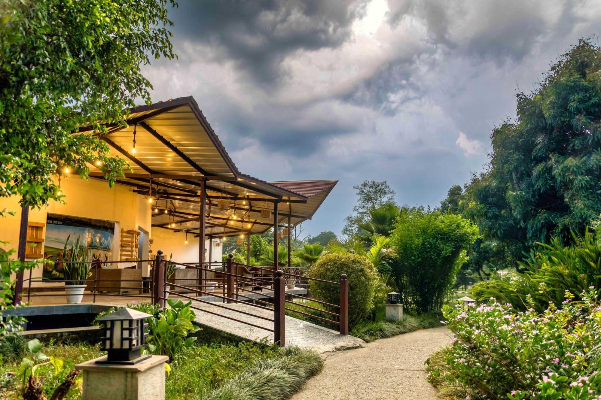 Sunday Alaya Corbett Villa Ramnagar  Luaran gambar